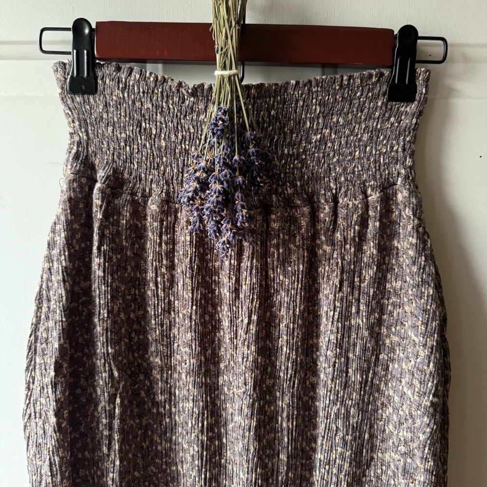 Sozy Mia midi skirt lavender gray floral size M
